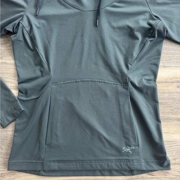 Arc'teryx | Cowel Neck Base Layer Long-Sleeve - Picture 2 of 4